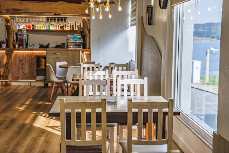 Instalaciones del Bodegón O Percebe