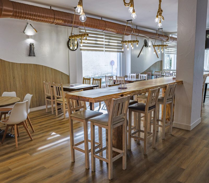 Instalaciones del Bodegón O Percebe